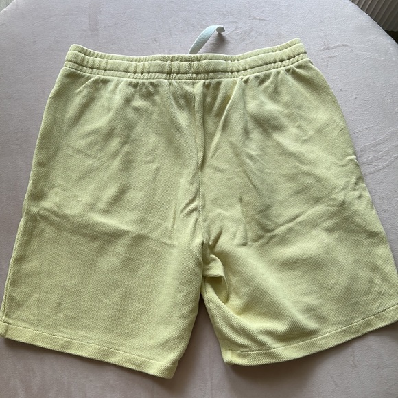 Lacoste Yellow Shorts - Picture 4 of 4